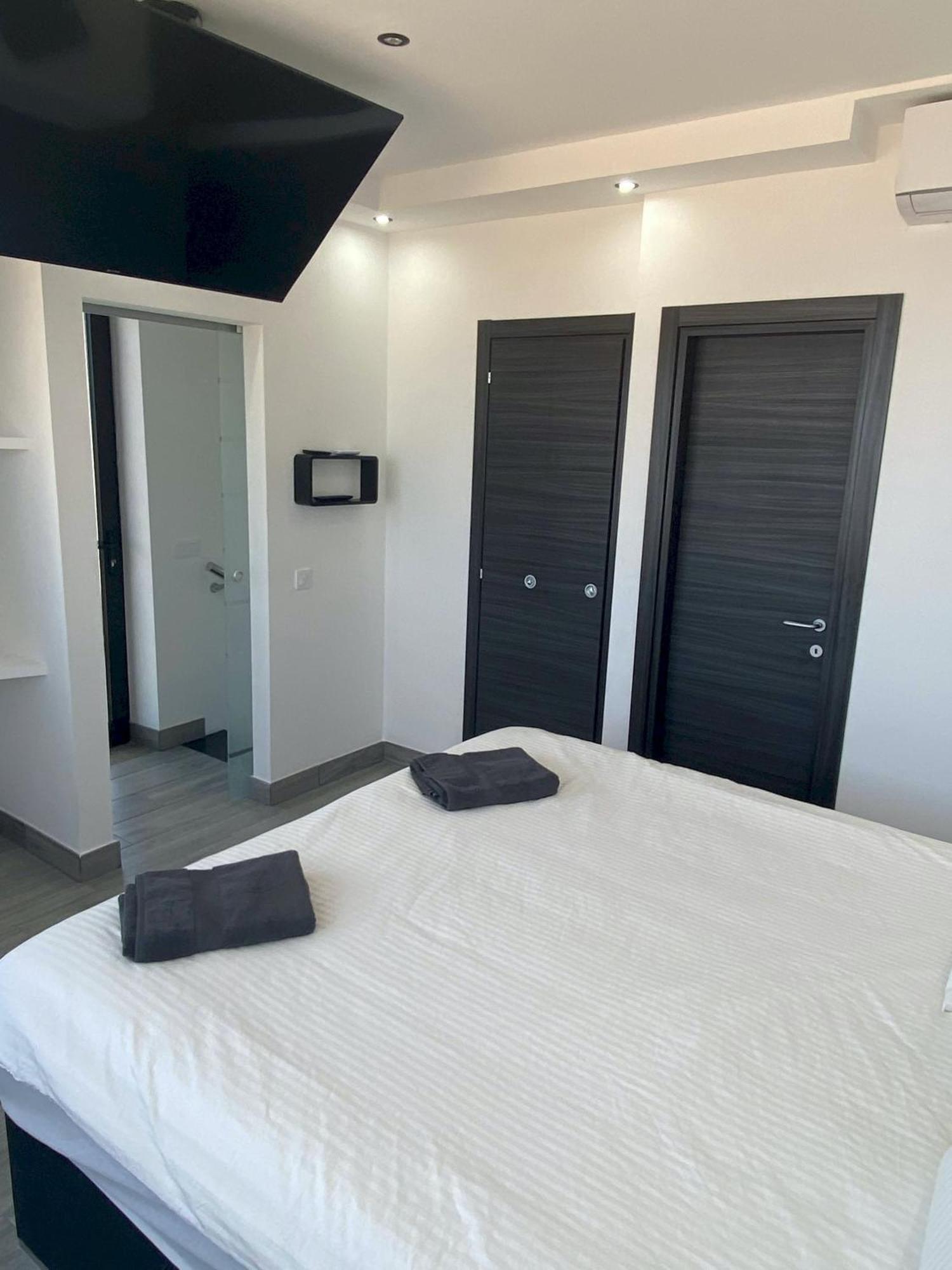Villa Poseidon Corralejo With Private Heated Pool, Sauna And Stunning Volcano Views By Amazzzing Travel Luaran gambar