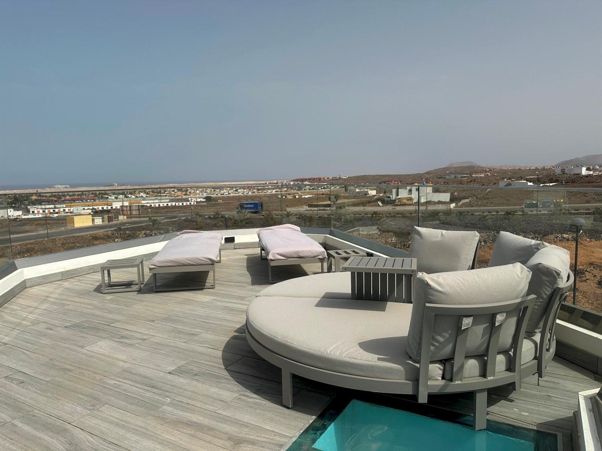 Villa Poseidon Corralejo With Private Heated Pool, Sauna And Stunning Volcano Views By Amazzzing Travel Luaran gambar