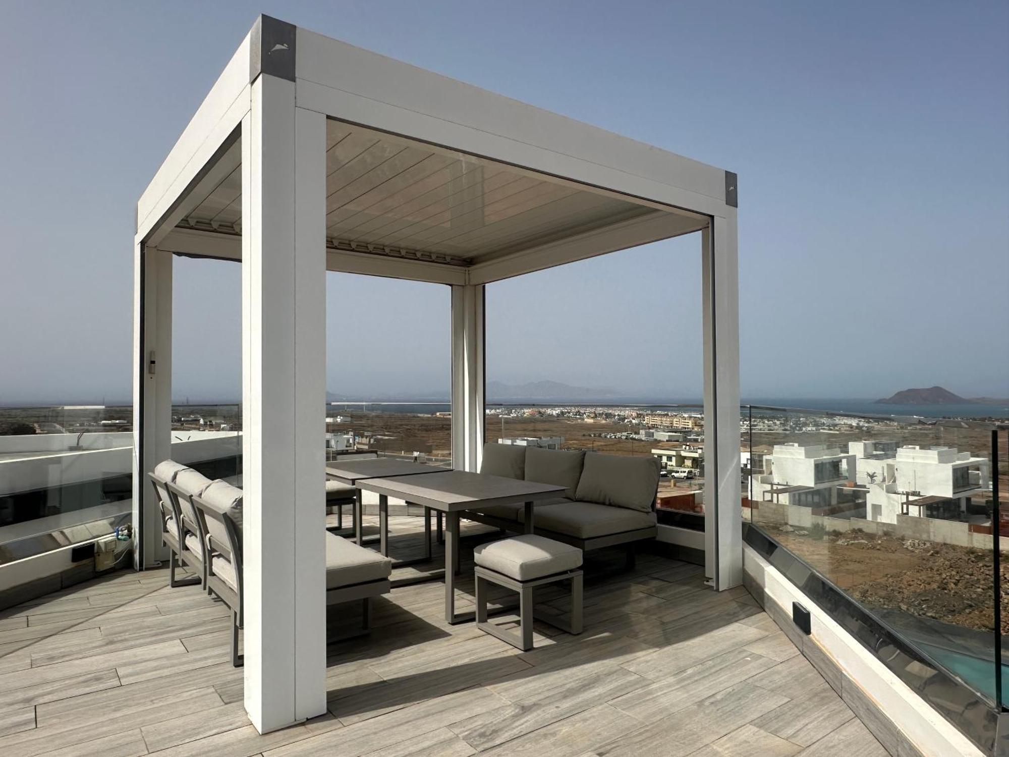 Villa Poseidon Corralejo With Private Heated Pool, Sauna And Stunning Volcano Views By Amazzzing Travel Luaran gambar
